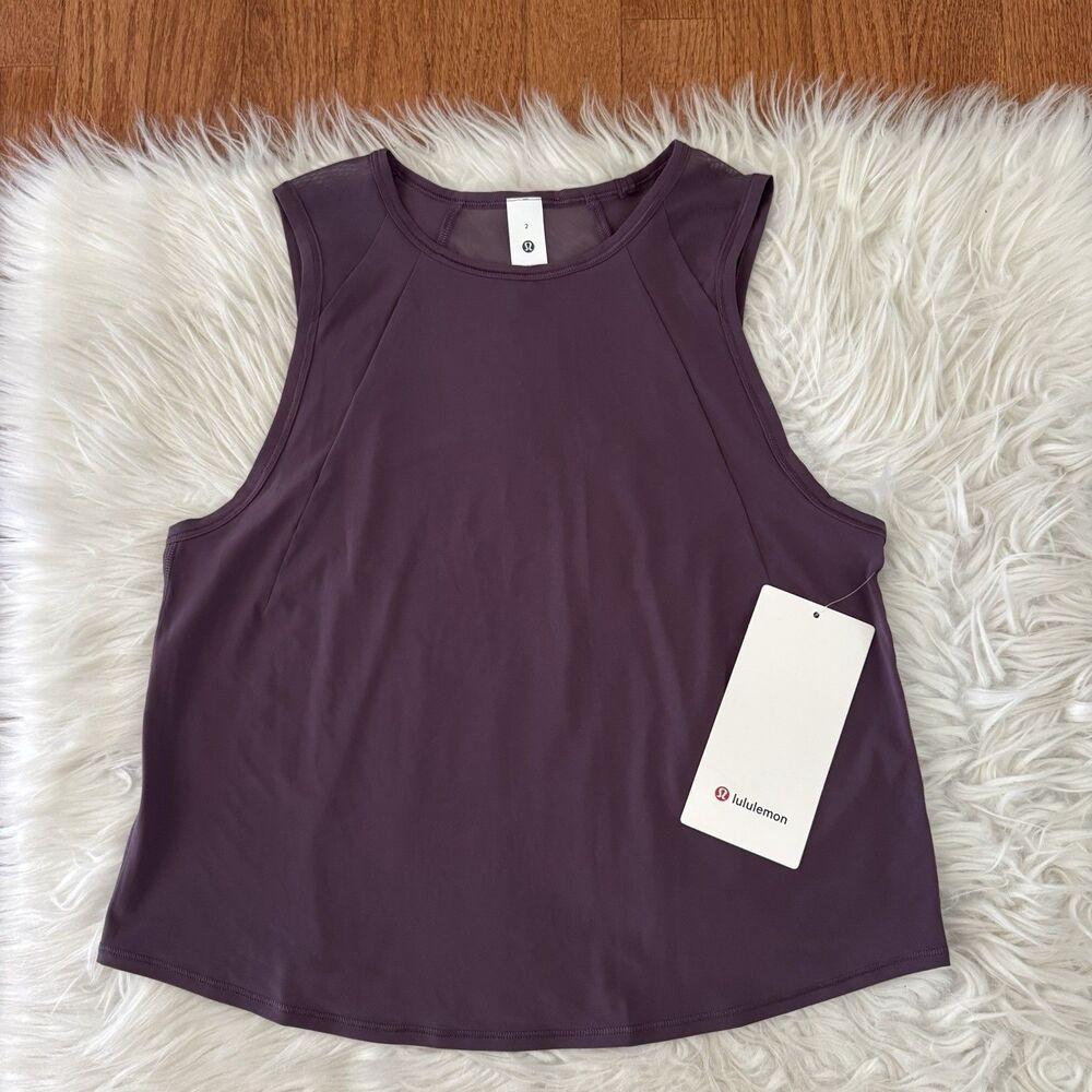 Lululemon Sculpt Cropped Tank Women’s Size 2 Flowy Grape Thistle Quick Dry NWT